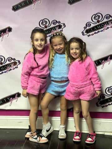 Erge Fuzzy Shorts Or Sweater Pink, Blue /White/Hunter/Magenta Or Black