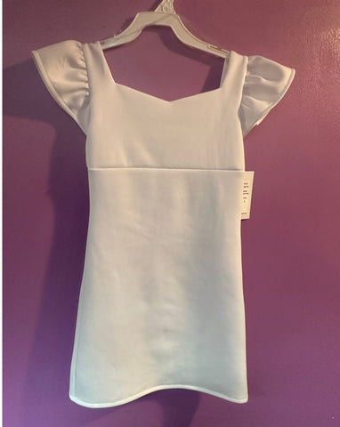 Dolls and Divas Couture Sweetheart Neckline