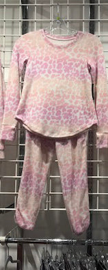 Erge Soft Pink Cheetah Long Sleeve Shirt or Leggings